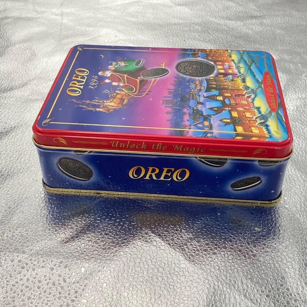 Vintage Oreo 1995 Christmas Collectible Tin Santa Sleigh Advertising‎ Decor